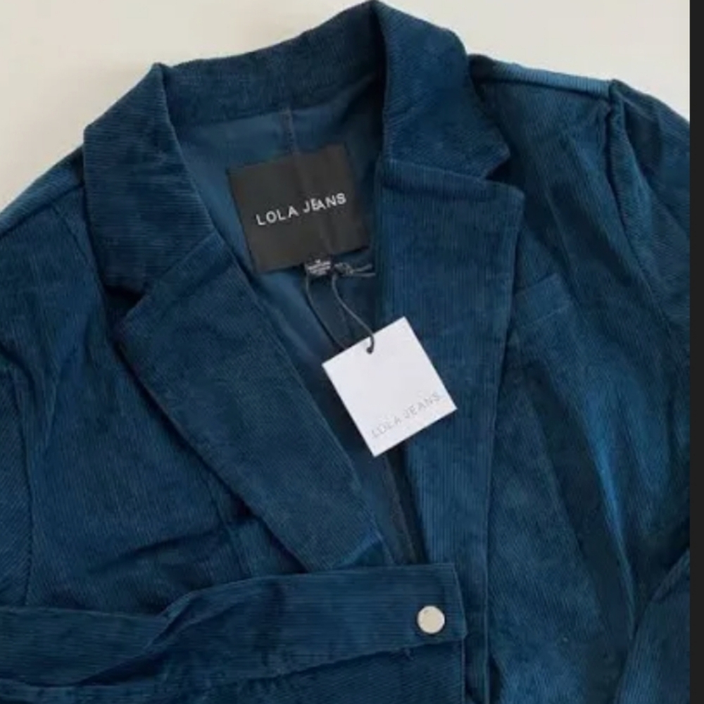 Lola Jeans corduroy jacket size s. - Picture 3 of 4